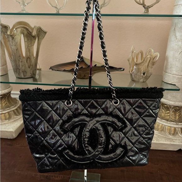 CHANEL Matelasse Coco Mark Double Chain Shoulder
Cotton x Vinyl Black Silver - Picture 1 of 10